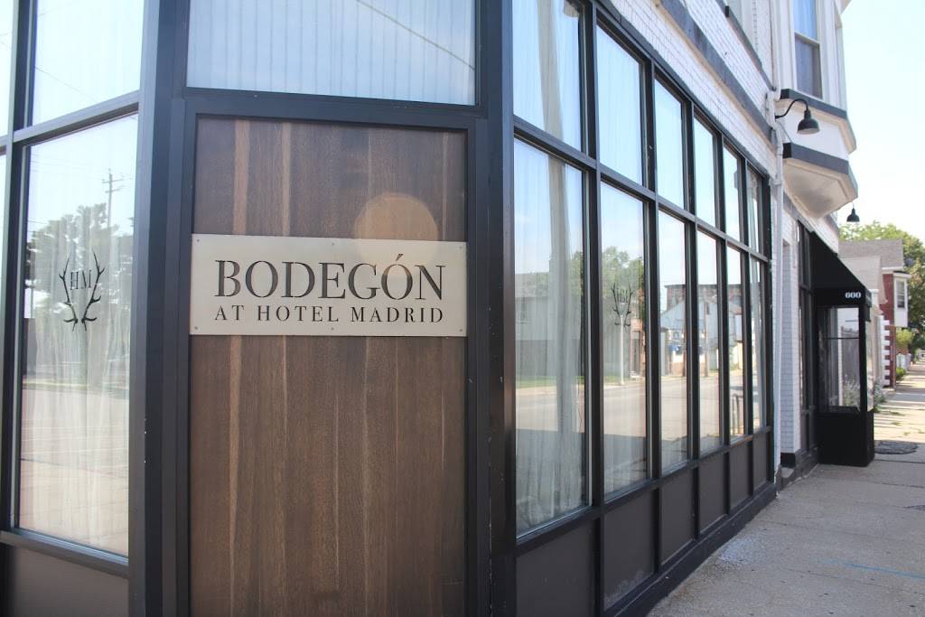 Hotel Madrid | restaurant | 1524, 600 S 6th St, Milwaukee, WI 53204, USA | 4144889146 OR +1 414-488-9146