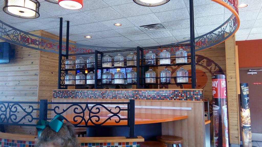 Popeyes Louisiana Kitchen | restaurant | 401 Tate Cove Rd, Ville Platte, LA 70586, USA | 3373633884 OR +1 337-363-3884