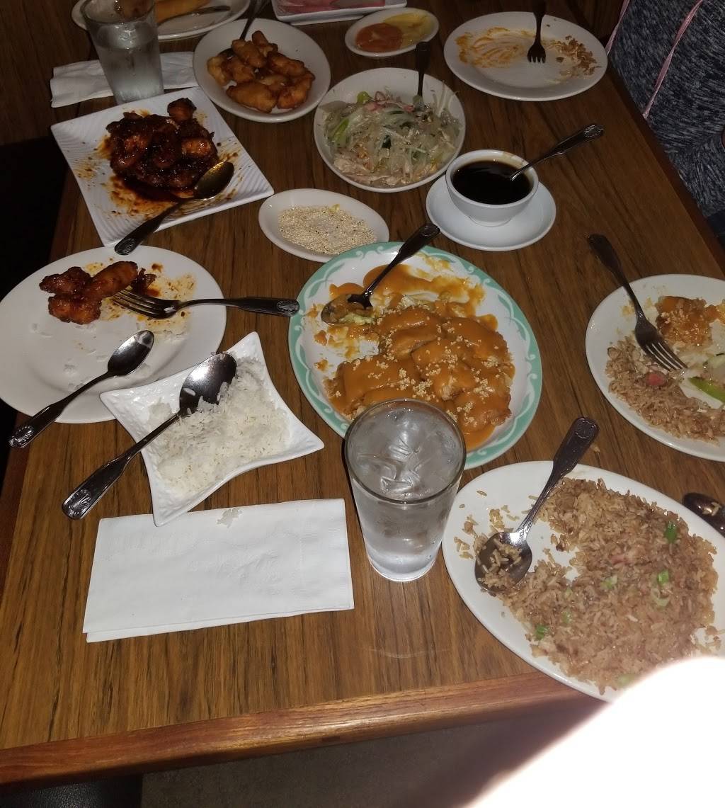 Wah Kue Cafe | restaurant | 13434 1st Ave S, Burien, WA 98168, USA | 2062425454 OR +1 206-242-5454