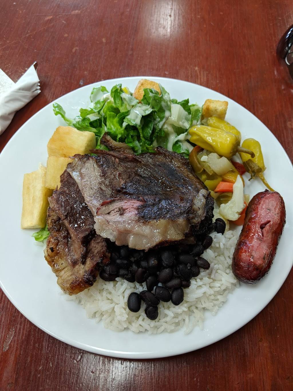 Boi na Brasa Bar & Grill | restaurant | 1 Merchant St, Newark, NJ 07105, USA | 9735221557 OR +1 973-522-1557