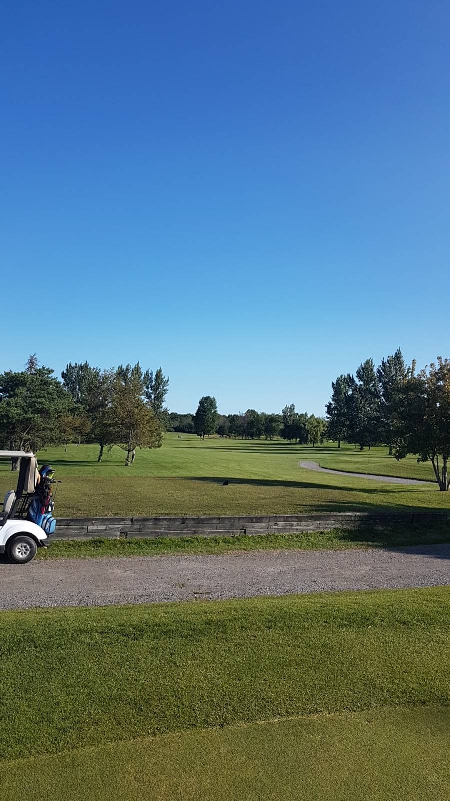 Garrison Golf & Curling Club | restaurant | 12 Red Patch Ave, Kingston, ON K7K 7B4, Canada | 6135464952 OR +1 613-546-4952