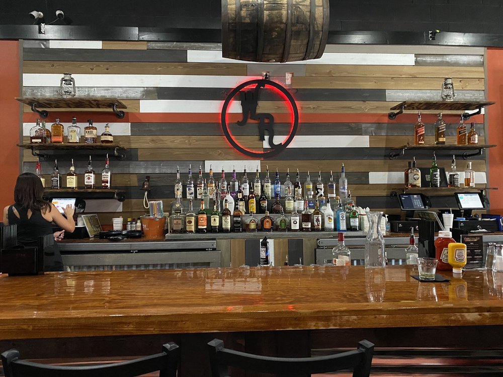 Whiskey Run Sports Bar & Grill | restaurant | 5060 Dorchester Rd, North Charleston, SC 29418, USA | 8437931782 OR +1 843-793-1782