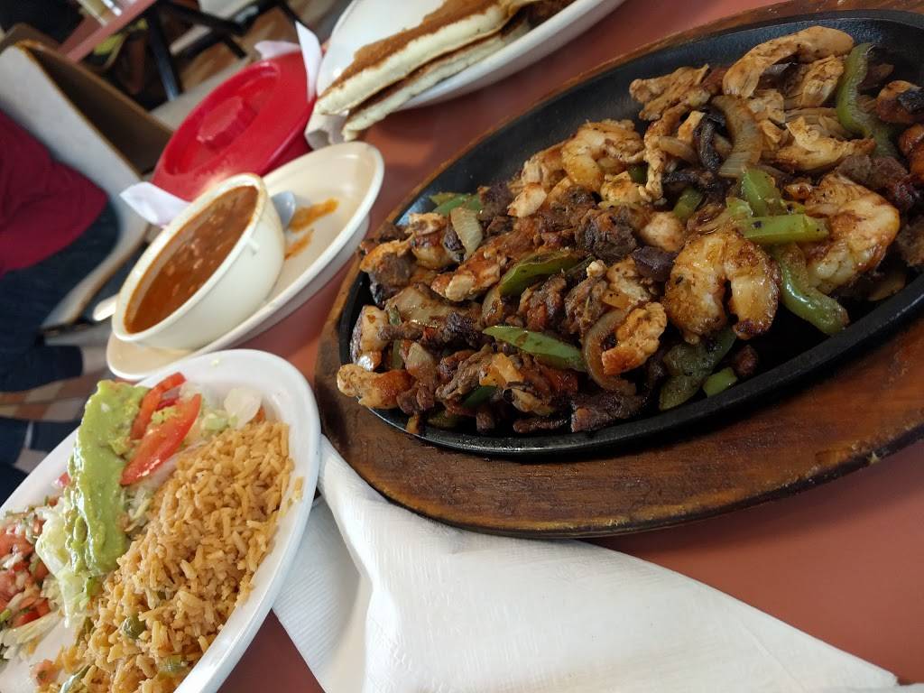 Taqueria Vallarta | restaurant | 8234 Broadway St, San Antonio, TX 78209, USA | 2108290180 OR +1 210-829-0180