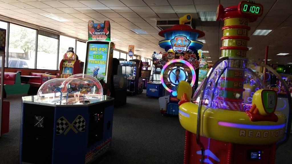 Chuck E. Cheeses | restaurant | 5106 W Waco Dr, Waco, TX 76710, USA | 2543996946 OR +1 254-399-6946