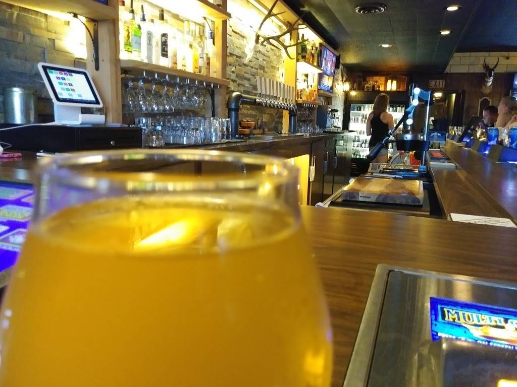 Huntsman Tavern | restaurant | 880 Holman Way, Sparks, NV 89431, USA | 7753569813 OR +1 775-356-9813