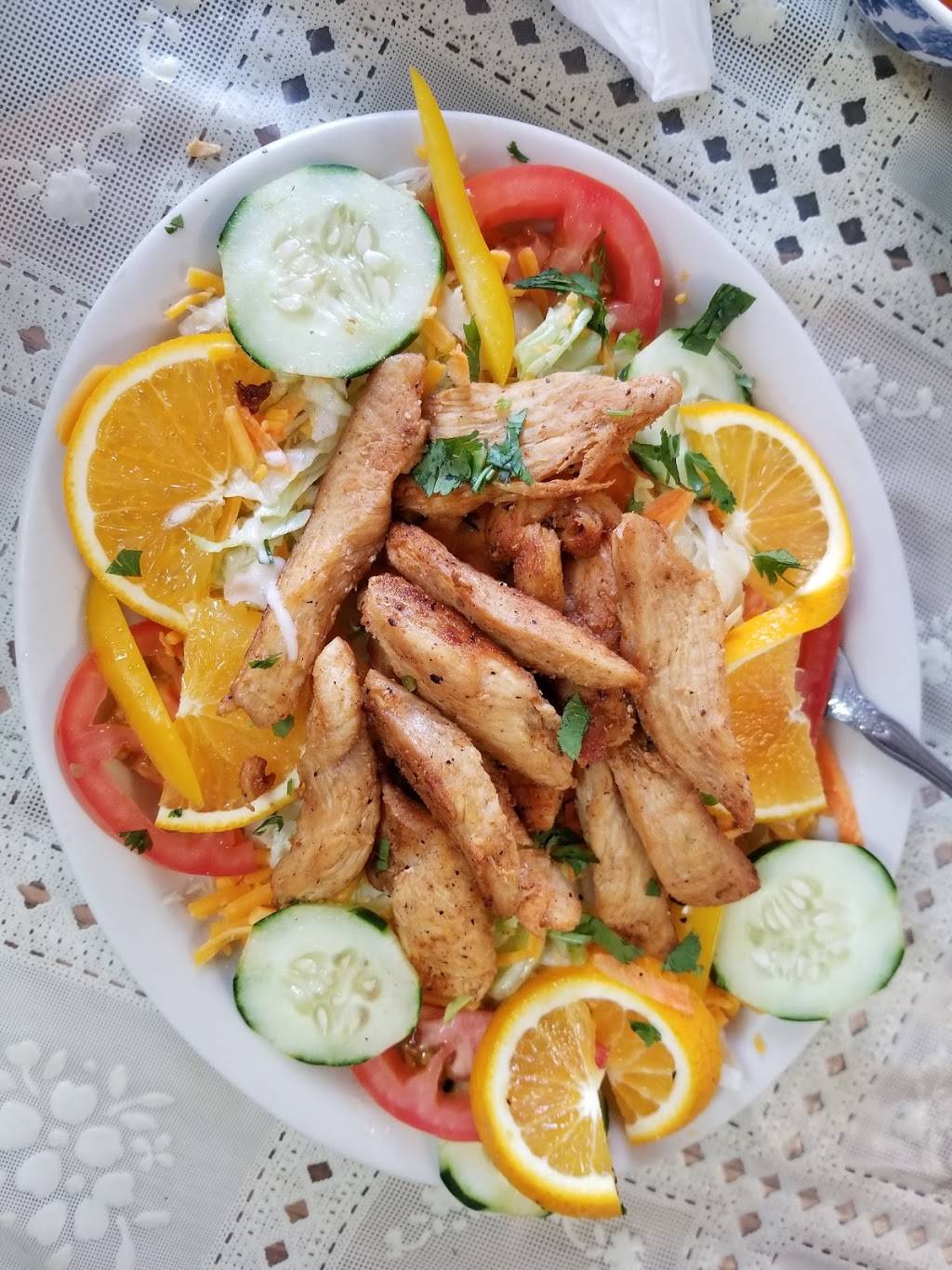 La Rosa Blanca Mexican Restaurant | restaurant | 2430 Airline Dr, Houston, TX 77009, USA | 7138682060 OR +1 713-868-2060