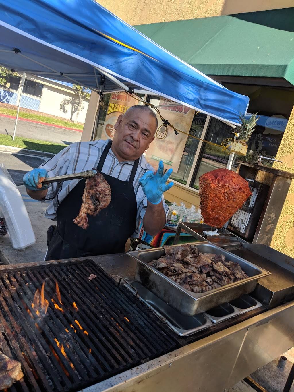 Taqueria al Gusto | restaurant | 5841 University Ave, San Diego, CA 92115, USA | 6192652434 OR +1 619-265-2434