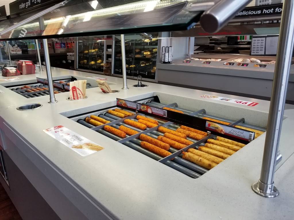 Thorntons | bakery | 100 W Broadway, Louisville, KY 40202, USA | 5025845355 OR +1 502-584-5355