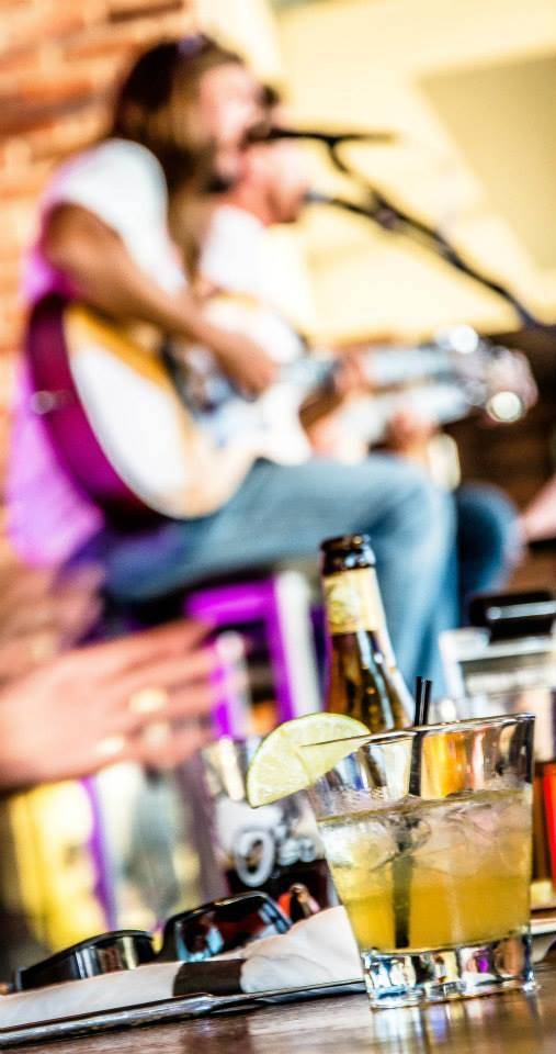 Ferchs Crafthouse Grille | restaurant | 418 N Mayfair Rd, Wauwatosa, WI 53226, USA | 2627703902 OR +1 262-770-3902