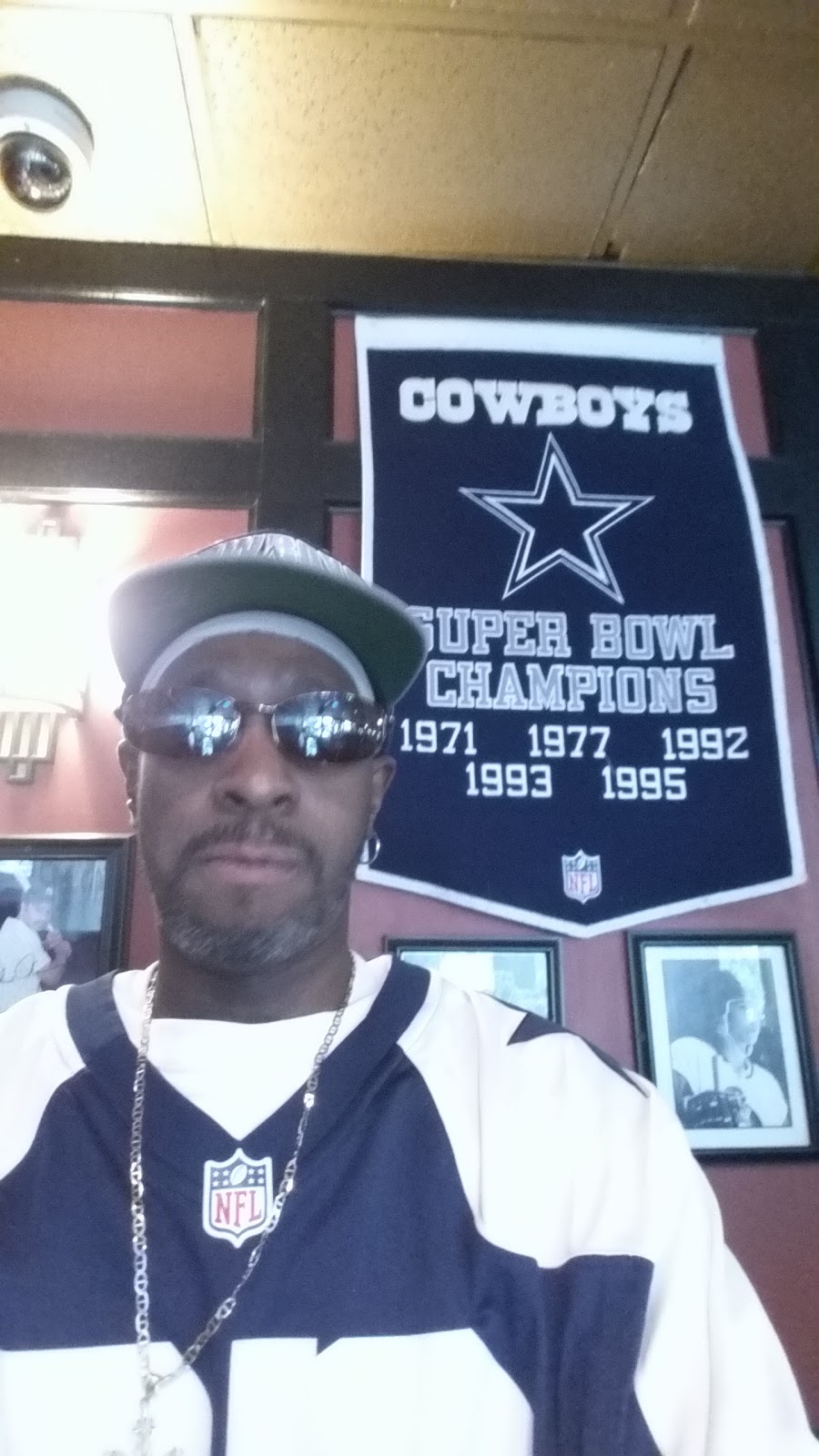 Sidewalk Cafe | restaurant | 236 South St, Hartford, CT 06114, USA | 8609568192 OR +1 860-956-8192