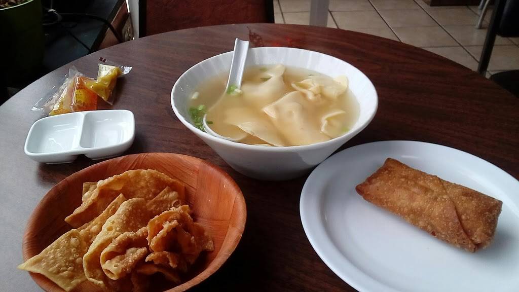 Mings Noodle | restaurant | 1038 S Clinton Ave, Rochester, NY 14620, USA | 5852440920 OR +1 585-244-0920