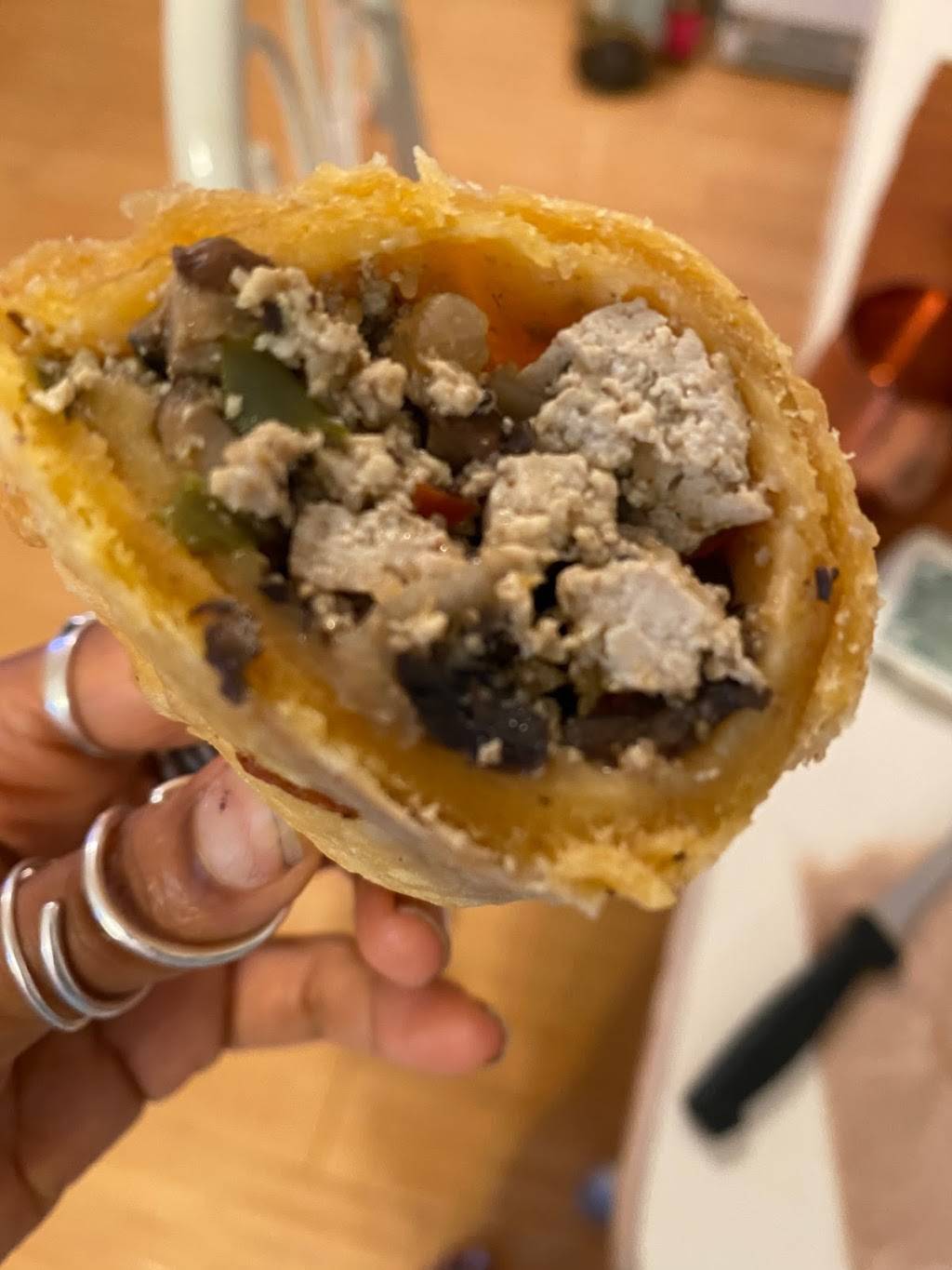 Empanada Kingdom | restaurant | 1970 Victory Blvd, Staten Island, NY 10314, USA | 3479343832 OR +1 347-934-3832