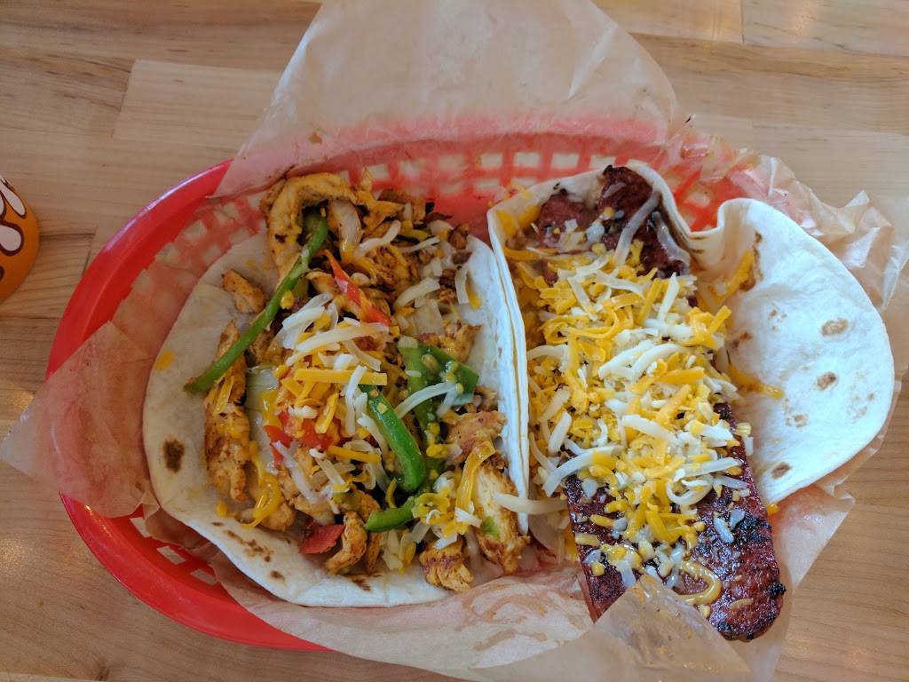 Torchys Tacos | restaurant | 10123 Louetta Rd #1300, Houston, TX 77070, USA | 2818035300 OR +1 281-803-5300