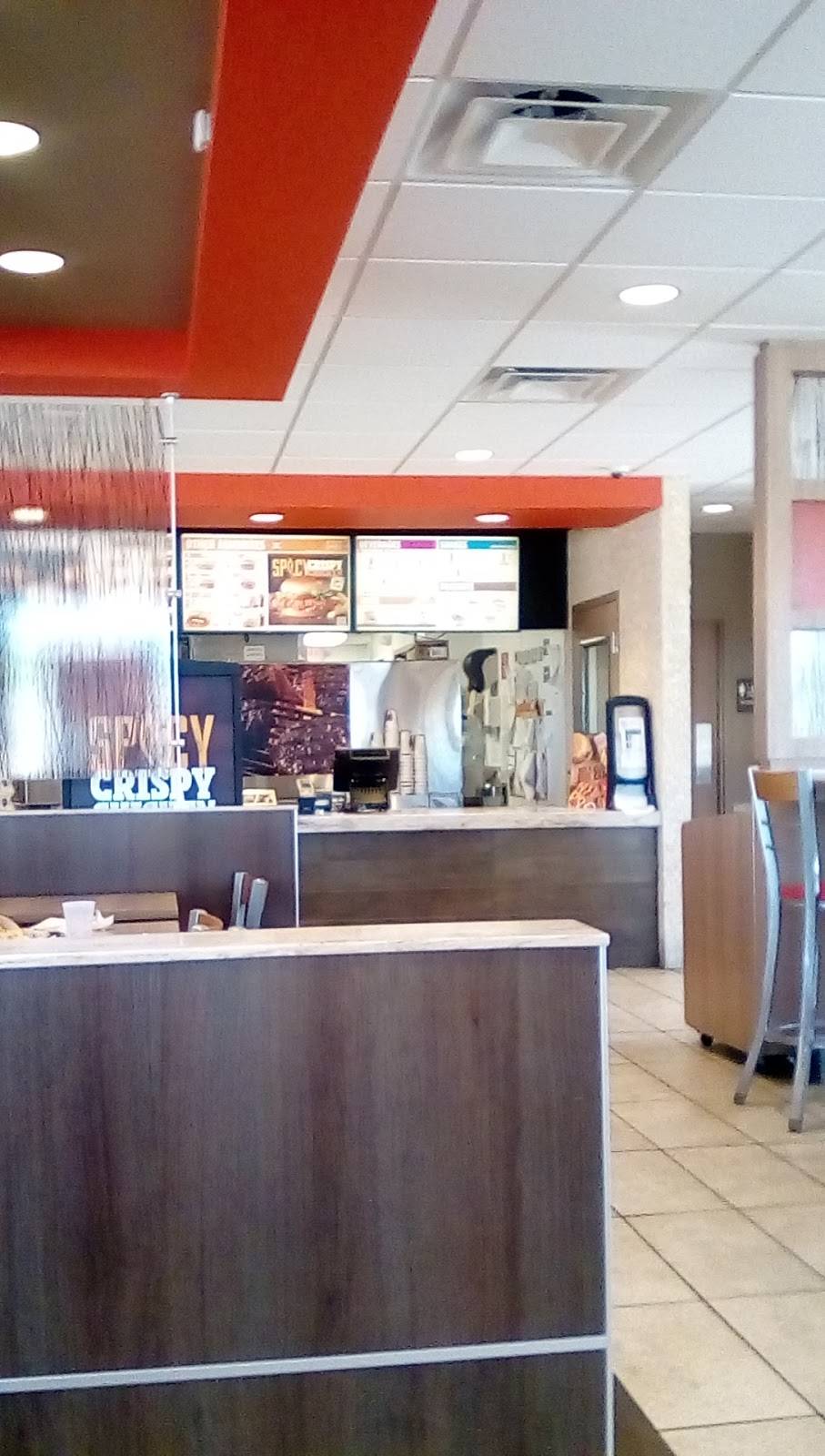 Burger King | restaurant | 2040 E Irvington Rd, Tucson, AZ 85714, USA | 5208898389 OR +1 520-889-8389