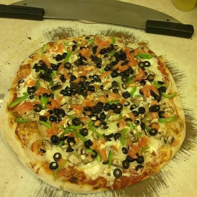 Hometown Convenience | meal takeaway | 107 Eastern Ave, Boothbay Harbor, ME 04538, USA | 2073504106 OR +1 207-350-4106