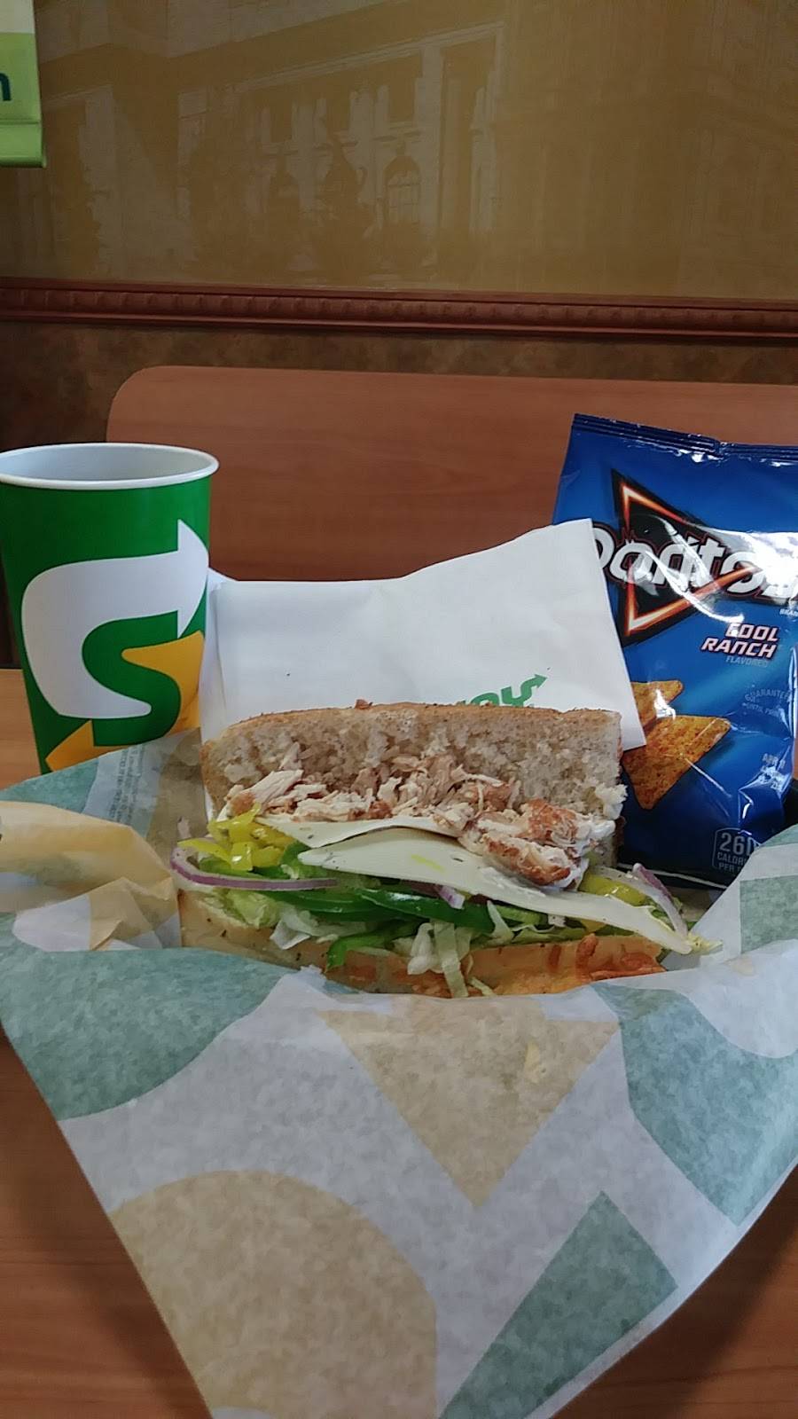 Subway Restaurants | restaurant | Valhalla Village, 1480 Jamacha Road Suite 201, El Cajon, CA 92019, USA | 6196314633 OR +1 619-631-4633
