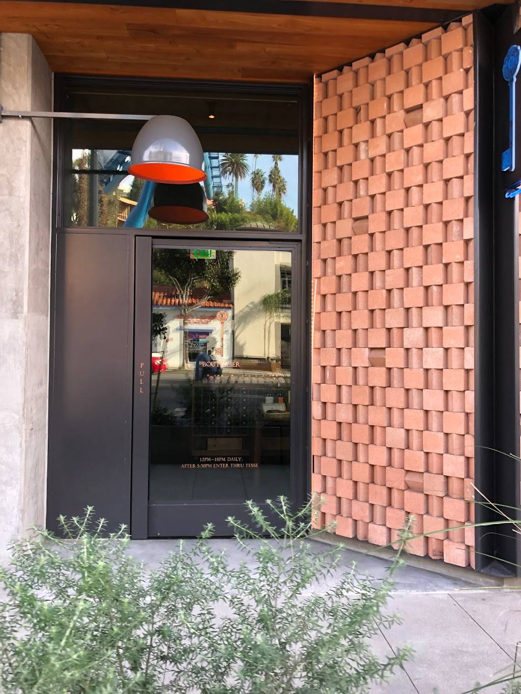 Tesse | restaurant | 8500 Sunset Blvd ste b, West Hollywood, CA 90069, USA | 3103603866 OR +1 310-360-3866