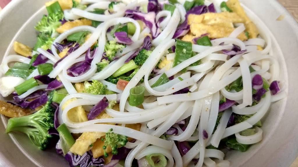 Freshii | restaurant | 828 S Wolcott Ave, Chicago, IL 60612, USA | 3129964540 OR +1 312-996-4540