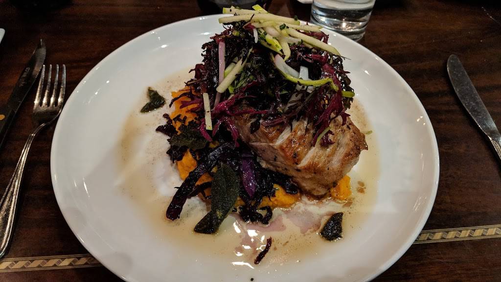 Union Grill | restaurant | 8 Beach St, York, ME 03909, USA | 2073631333 OR +1 207-363-1333