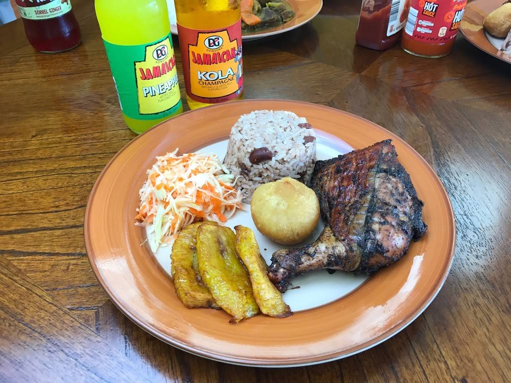 Mamas Jamaican Authentic Cuisine | restaurant | 6218 W Colonial Dr #208, Orlando, FL 32808, USA | 4078261537 OR +1 407-826-1537