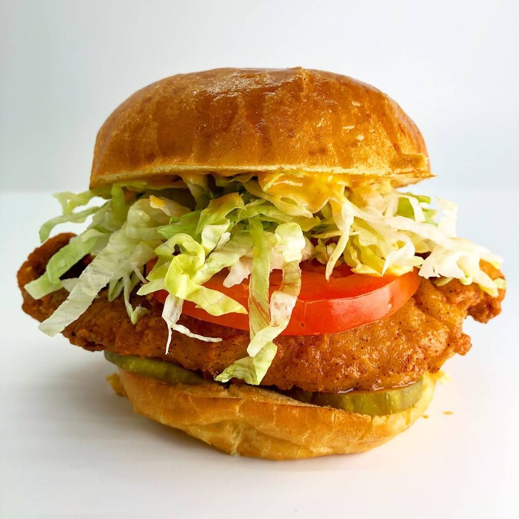 Clark Burger | restaurant | 415 S Central Ave, Baltimore, MD 21202, USA | 6673093516 OR +1 667-309-3516