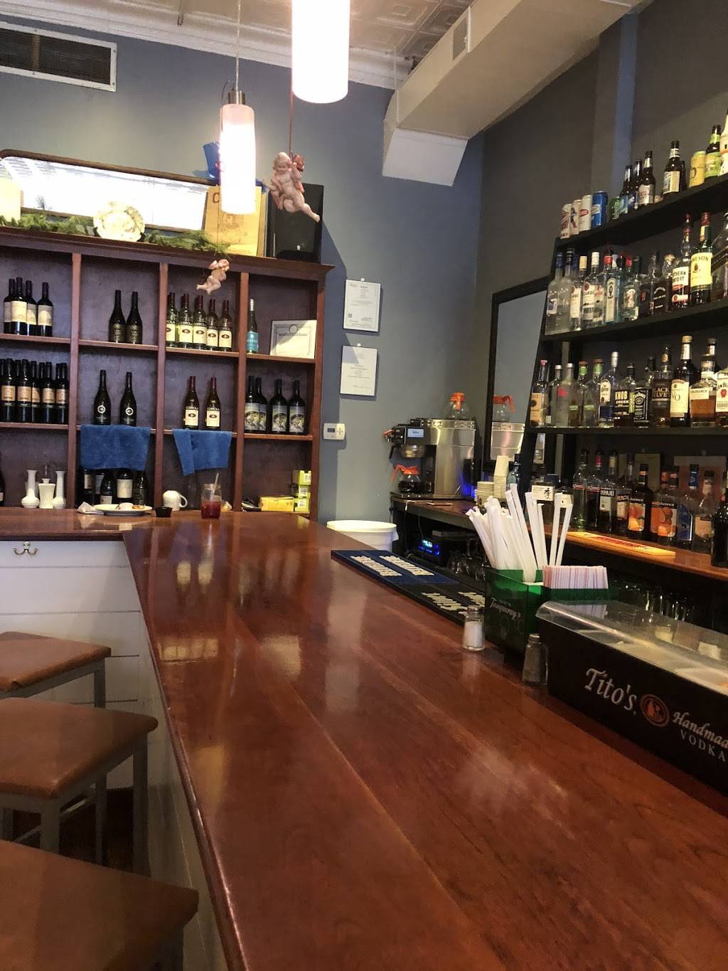 The Rosebush | restaurant | 11 N Main St, Alfred, NY 14802, USA | 6075879997 OR +1 607-587-9997