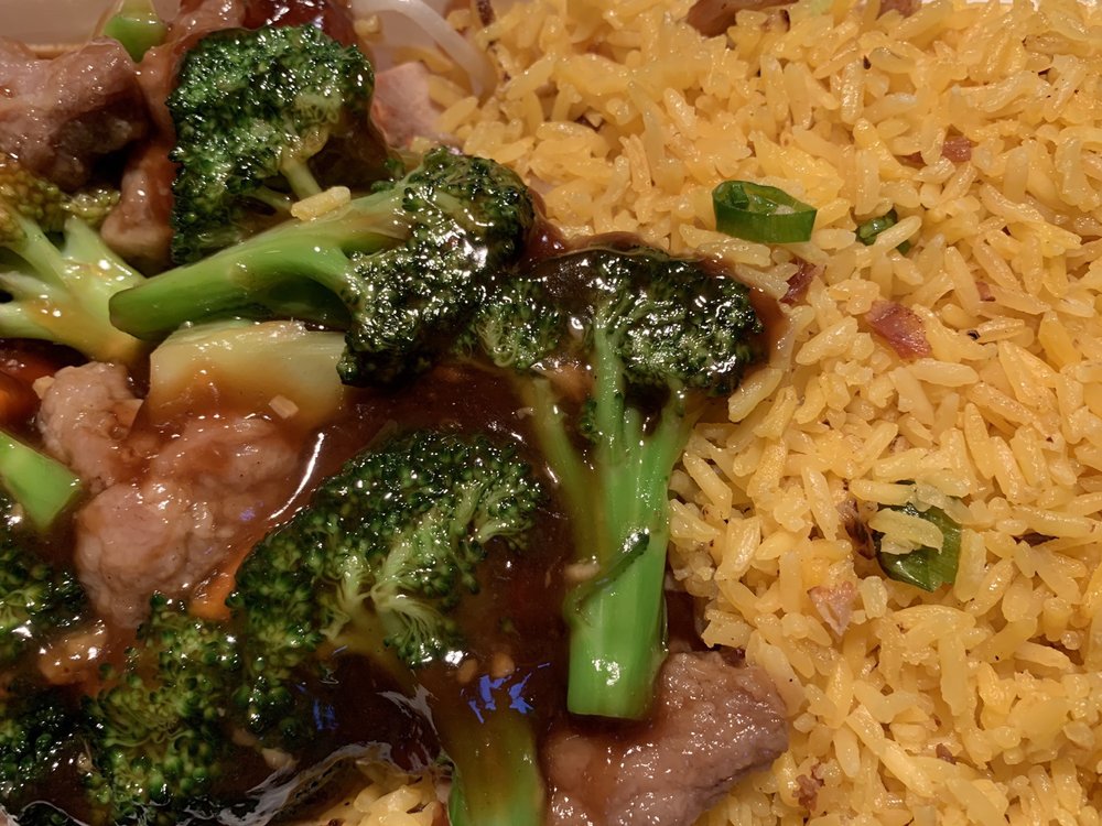 Great Wall Chinese Restaurant | restaurant | 280 Branford Rd, CT-80, North Branford, CT 06471, USA | 2034837848 OR +1 203-483-7848