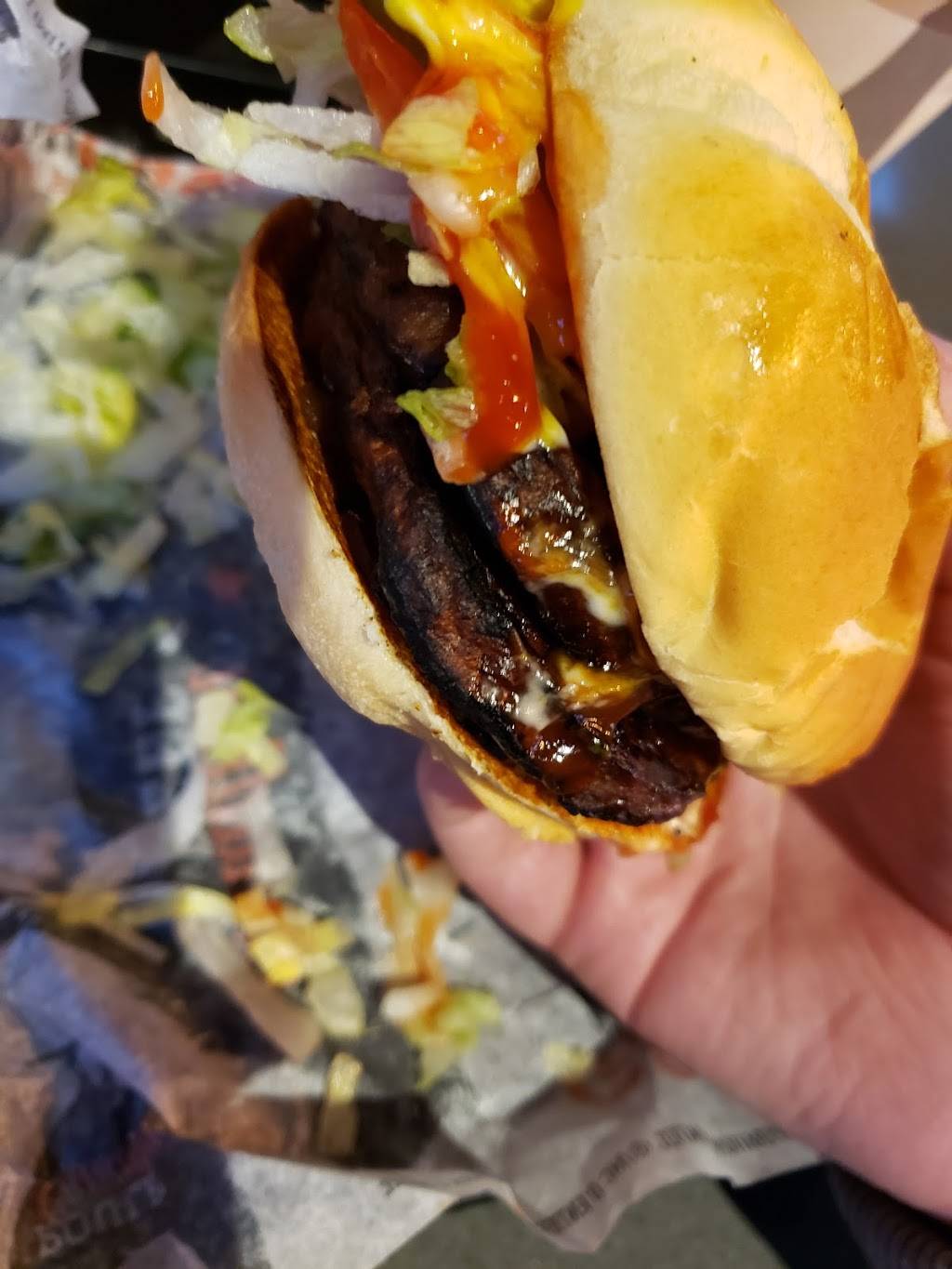 Harveys | restaurant | 4120 Boulevard LaSalle, Verdun, QC H4G 2A5, Canada | 5147611621 OR +1 514-761-1621