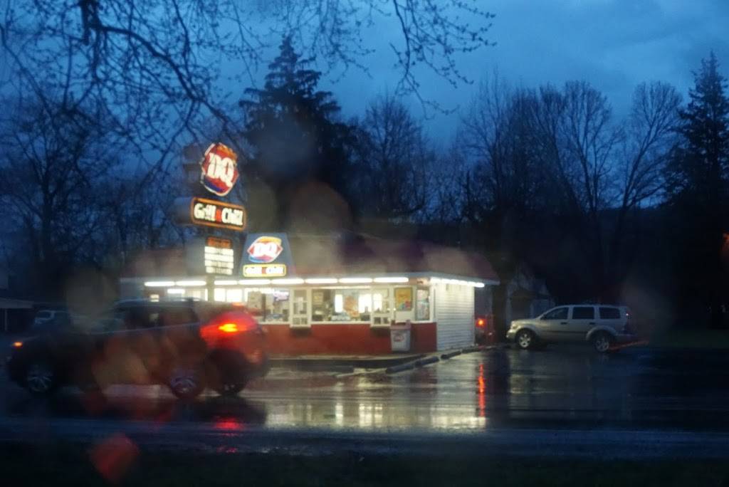 Dairy Queen Grill & Chill | restaurant | 310 W Canal St, Malvern, OH 44644, USA | 3308631911 OR +1 330-863-1911
