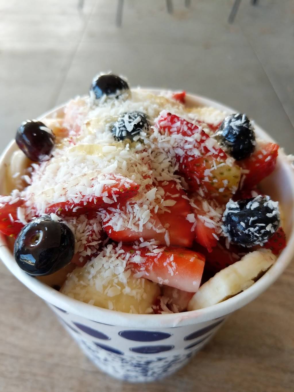 Backyard Bowls | restaurant | Shopping Center, 5668 Calle Real, Goleta, CA 93117, USA | 8057702730 OR +1 805-770-2730