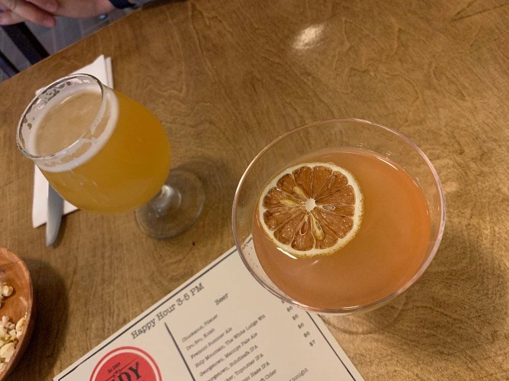 Lady Jaye | restaurant | 4523 California Ave SW, Seattle, WA 98116, USA | 2064574029 OR +1 206-457-4029