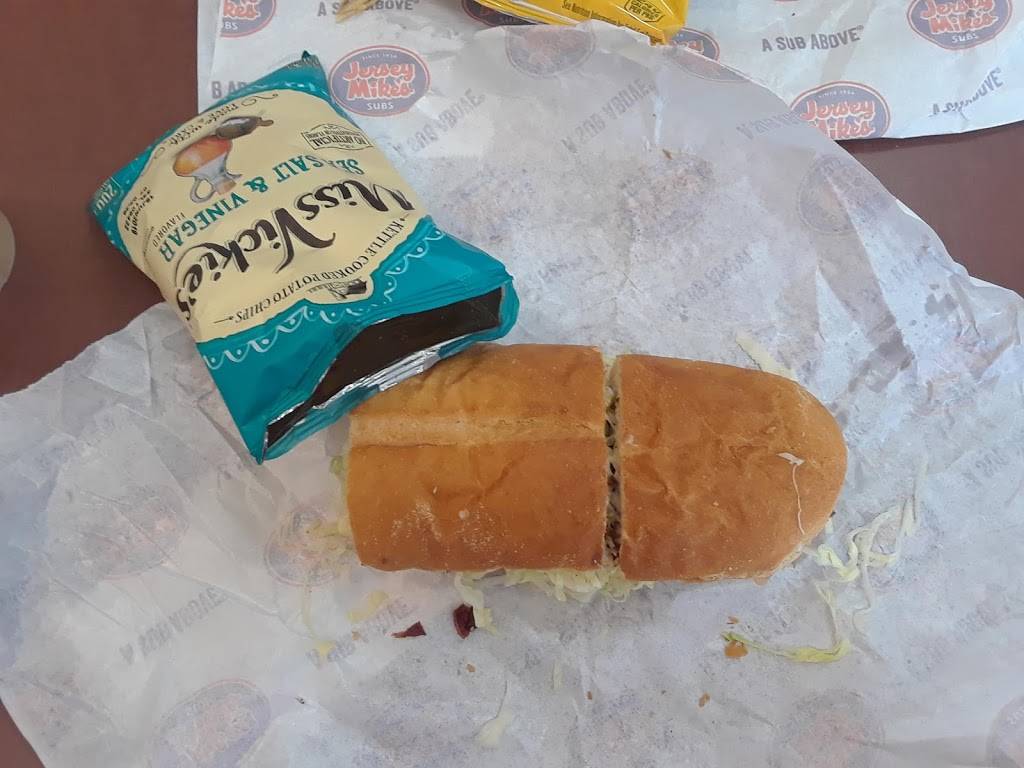 Jersey Mikes Subs | meal takeaway | 1314-C, S Jackson St, Jacksonville, TX 75766, USA | 9033391271 OR +1 903-339-1271