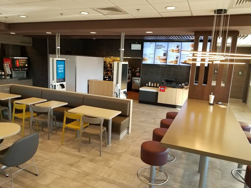 McDonalds | cafe | 5450 Tutt Blvd, Colorado Springs, CO 80922, USA | 7195918541 OR +1 719-591-8541