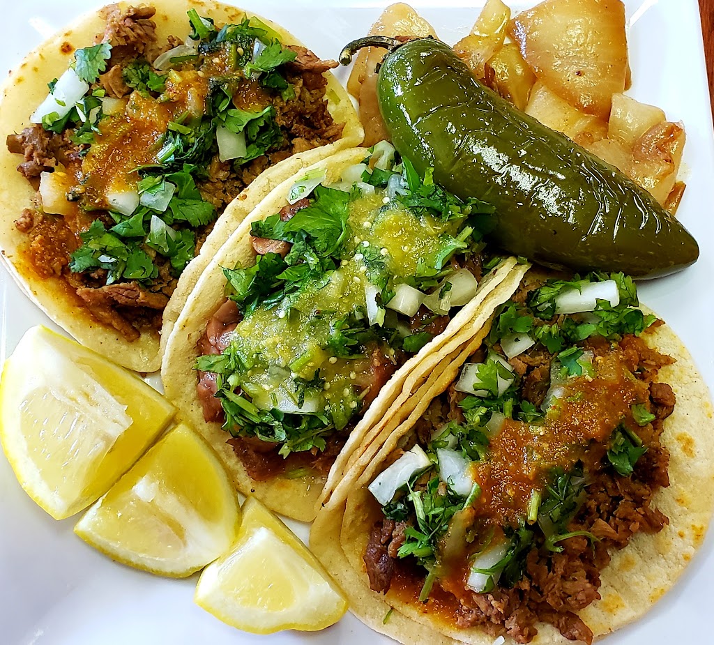 Chilos Tacos & Mariscos | restaurant | Jersey &18th, Lemoore, CA 93245, USA | 5593816088 OR +1 559-381-6088