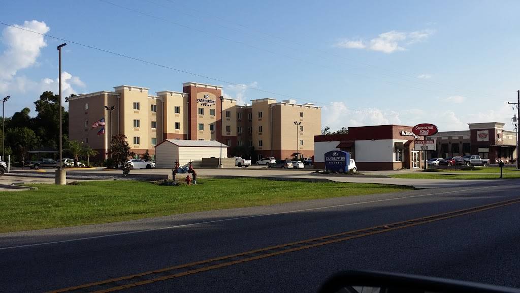 Smoothie King | meal delivery | 283 La. Hwy. 3162, Galliano, LA 70354, USA | 9857461644 OR +1 985-746-1644