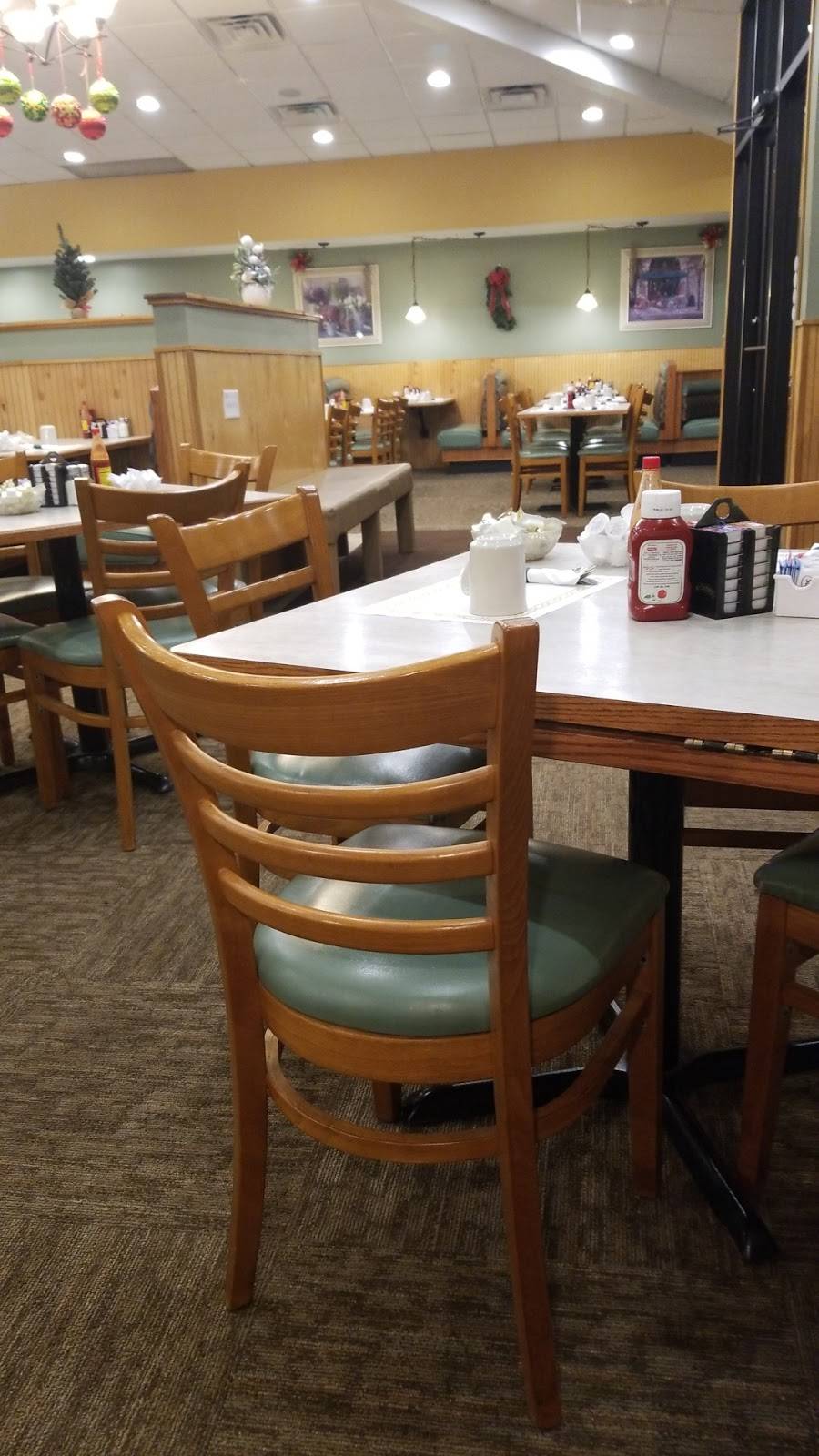 Portage House of Pancakes | restaurant | 5900 US-6, Portage, IN 46368, USA | 2197629588 OR +1 219-762-9588