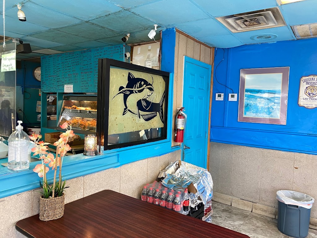 Triplets Blue Store II | restaurant | 2321 Highland Rd, Baton Rouge, LA 70802, USA | 2259601217 OR +1 225-960-1217