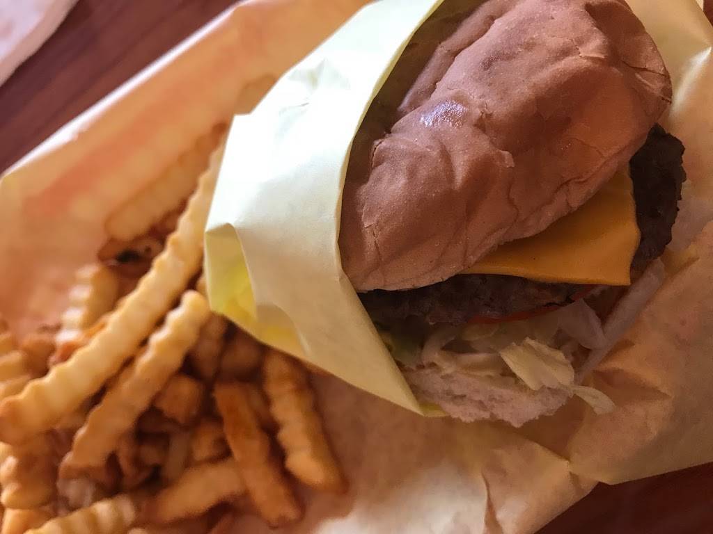 S Ps Burgers | restaurant | 100 S Church St, Visalia, CA 93291, USA | 5596279777 OR +1 559-627-9777