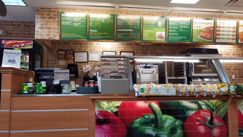 Subway | restaurant | 1161 NJ-35, Middletown, NJ 07748, USA | 8482253935 OR +1 848-225-3935