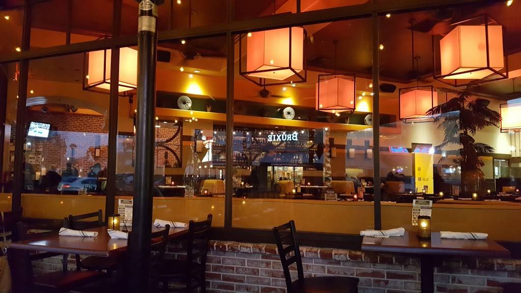 Cha Chas Latin Kitchen | restaurant | 110 W Birch St #7, Brea, CA 92821, USA | 7142551040 OR +1 714-255-1040