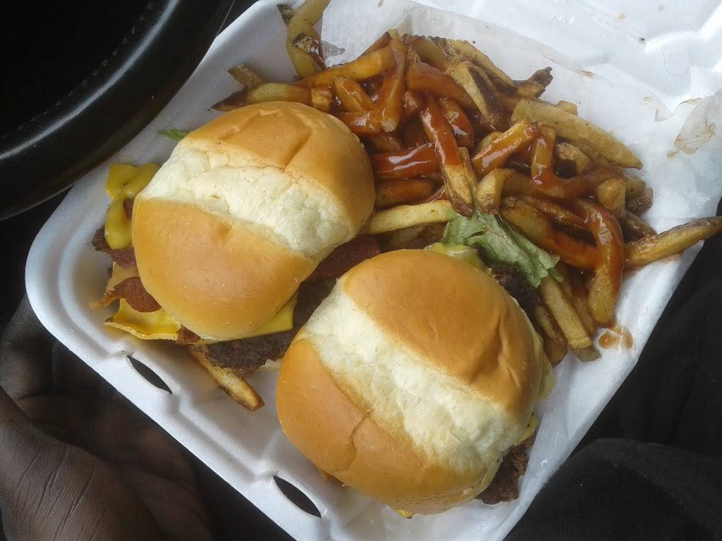 Marsha`s soul food cafe/ formally stick a fork in it | restaurant | 3868 E 71st St, Cleveland, OH 44105, USA | 2164654292 OR +1 216-465-4292