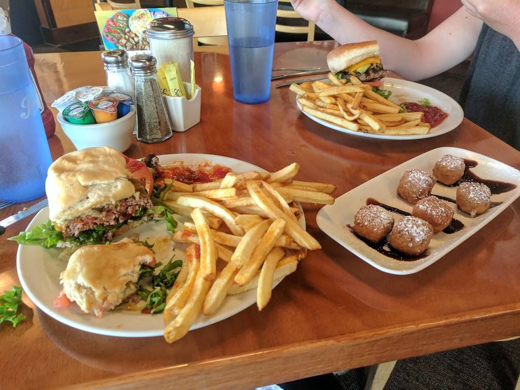 Dougs Day Diner: BOULDER | restaurant | 2400 Arapahoe Ave, Boulder, CO 80302, USA | 3034495733 OR +1 303-449-5733