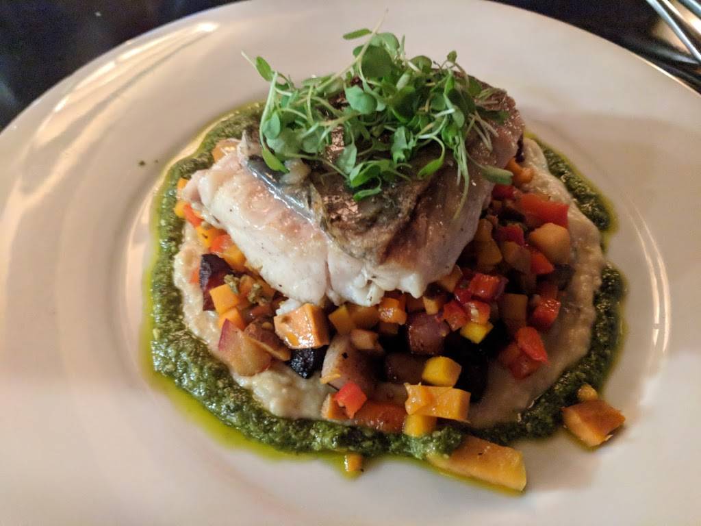 Harvest Seasonal Grill & Wine Bar - Montage | restaurant | 7011 Shoppes Blvd, Moosic, PA 18507, USA | 5703423330 OR +1 570-342-3330