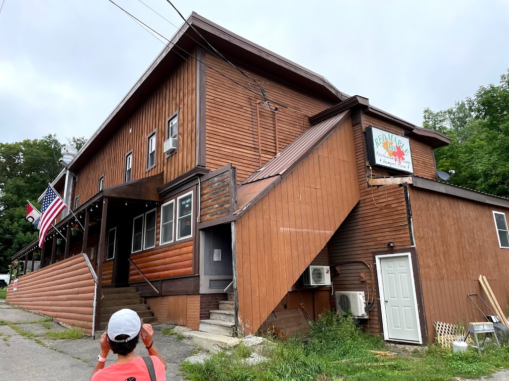 Red Maple Inn | restaurant | 5 N Main St, Guilford, ME 04443, USA | 2078764445 OR +1 207-876-4445