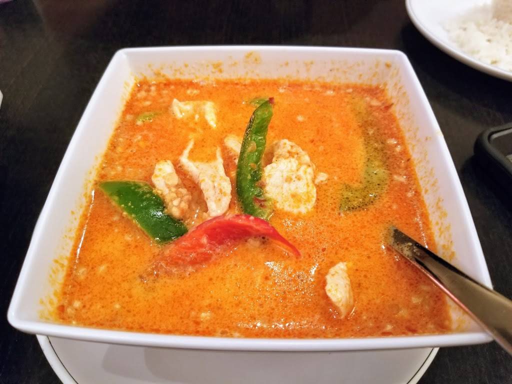 Season Thai Cuisine | restaurant | 166 E Orange Grove Ave, Burbank, CA 91502, USA | 8188457387 OR +1 818-845-7387