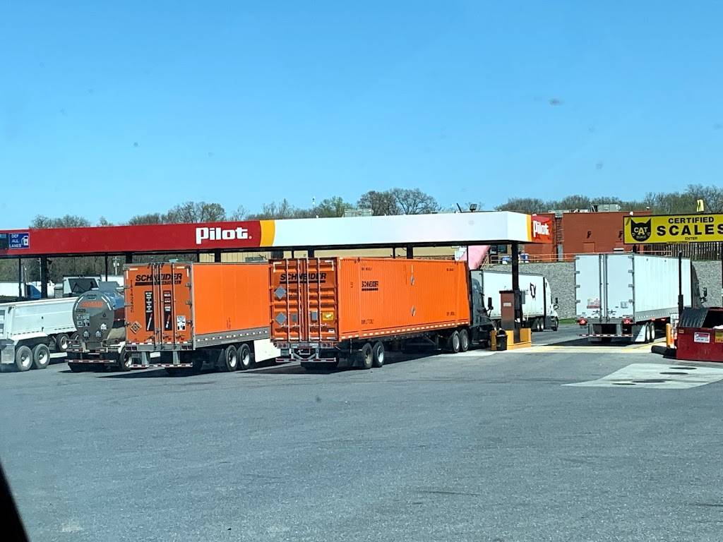 Pilot Travel Center | restaurant | 16921 Halfway Blvd, Hagerstown, MD 21740, USA | 3015826111 OR +1 301-582-6111
