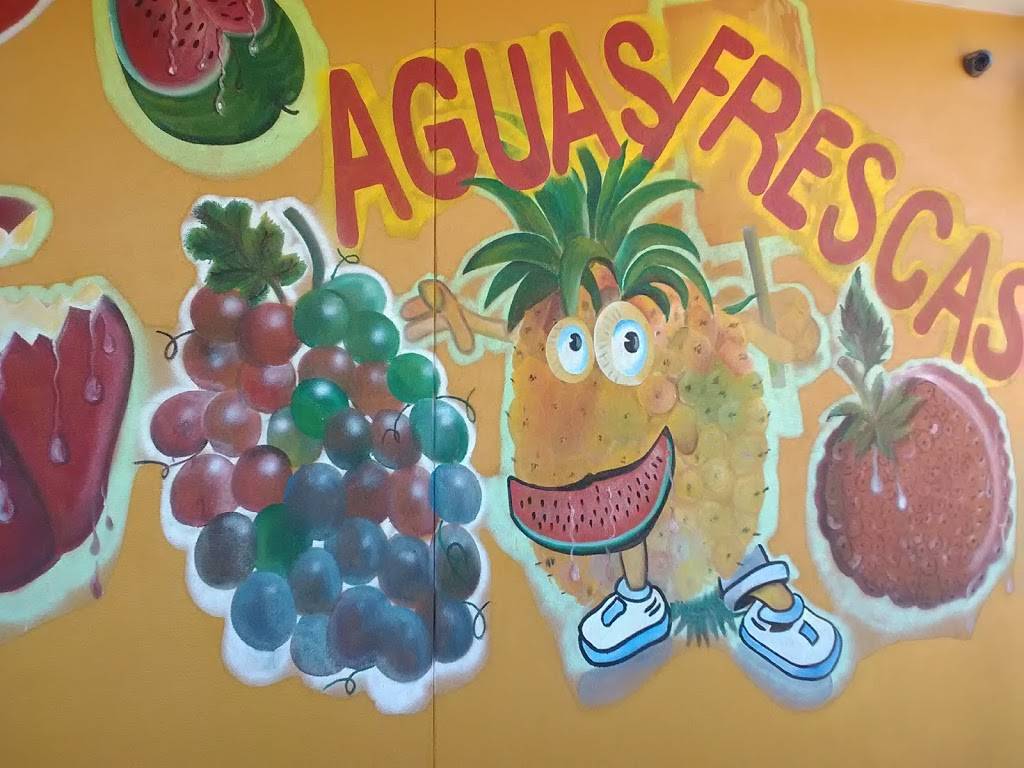 La Sandia Mexican Restaurant | restaurant | 106 New Callaghan Rd, San Antonio, TX 78227, USA | 2104323400 OR +1 210-432-3400