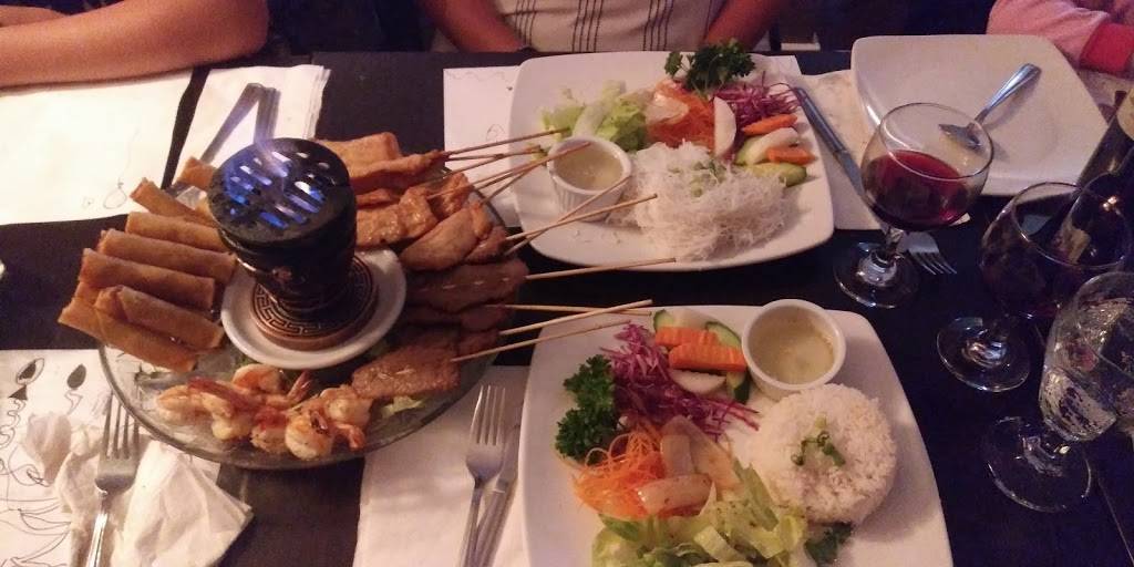 Soriya | restaurant | 310 Rue Champlain, Saint-Jean-sur-Richelieu, QC J3B 6W2, Canada | 4503496336 OR +1 450-349-6336