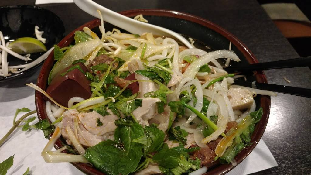 BBH Noodle | restaurant | 1203 E Calaveras Blvd, Milpitas, CA 95035, USA | 4082638985 OR +1 408-263-8985