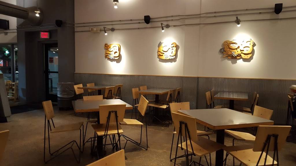 Chipotle Mexican Grill | restaurant | 911 Massachusetts St ste a, Lawrence, KS 66044, USA | 7858438800 OR +1 785-843-8800